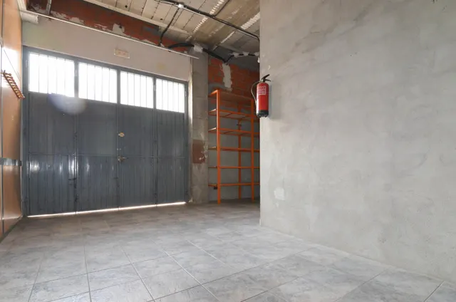 Urbis te ofrece un local en venta en Santa Marta de Tormes, Salamanca. — 29