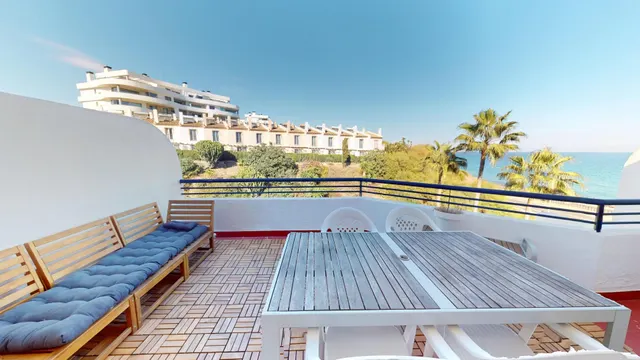 Alquiler de temporada zona Castillo de Fuengirola – A 100 metros de la playa y con vistas al mar — 9