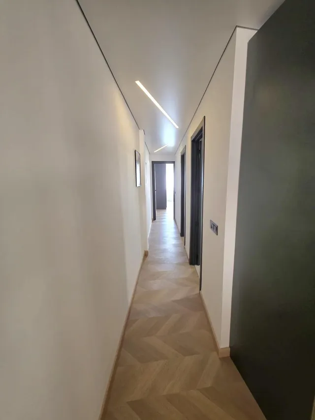 Apartamento con terraza, Alicante, Torrevieja, Playa de los Locos. 3 habitaciones, 110 m2, 200 metros al mar — 8