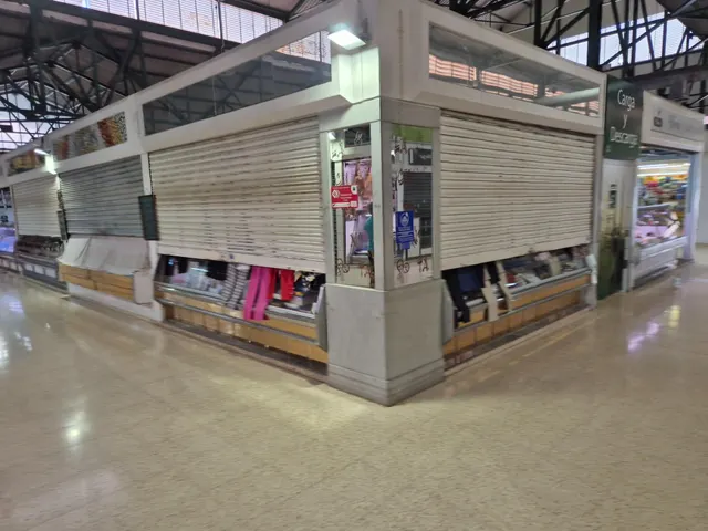 SE VENDE LOCAL COMERCIAL EN PETRER: OPORTUNIDAD ÚNICA — 2