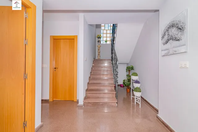 CASA EN OGIJARES — 16