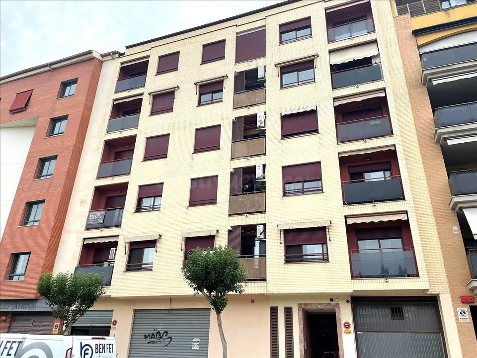 Apartamento 4 habitaciones 253m² en venta - Barrio 8 de marzo
