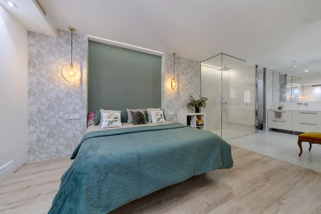 EXCLUSIVA VIVIENDA DE 250M2 EN DOS PLANTAS, CENTRICA Y A 200M DE LA PLAYA DEL CURA — 24