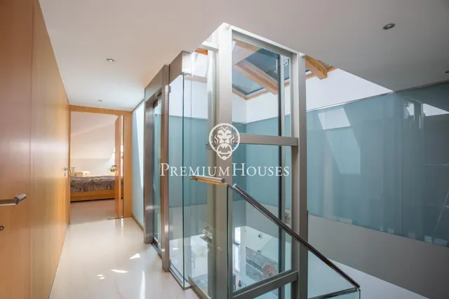 Exclusiva casa en venta con espectaculares vistas al mar y gran privacidad — 44