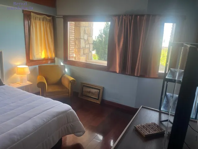 Singular chalet independiente junto a la cíniva de Los Manzanos, Lardero — 39