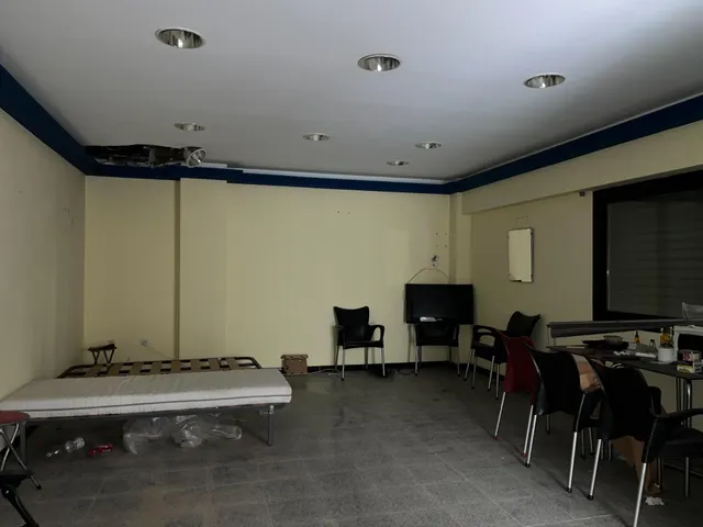 Excelente Oportunidad de Inversión en Fuengirola: Local Comercial en Segunda Línea de Playa — 7