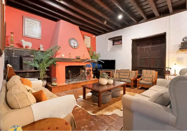 Casa histórica en venta — 19