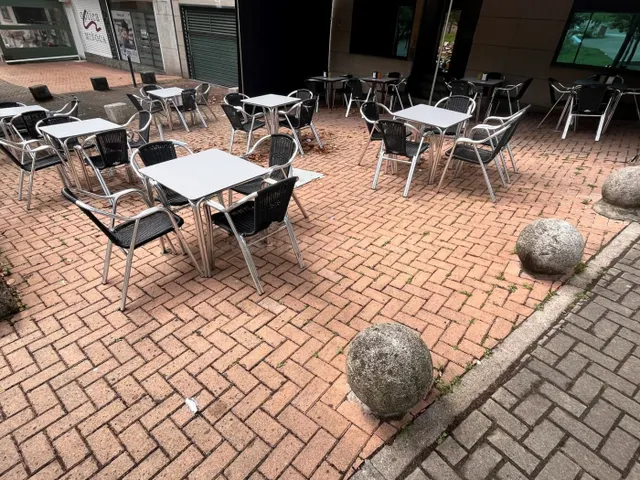 Alquiler local en Plaza Miñoca Vigo