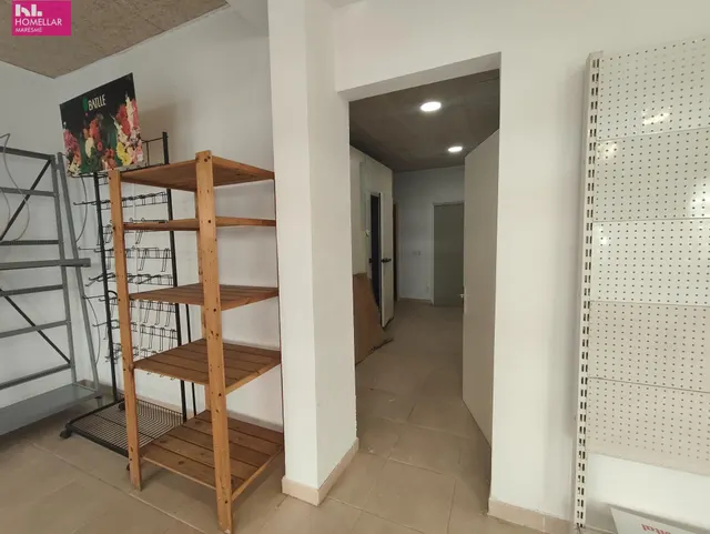 Fantástico local esquinero — 10