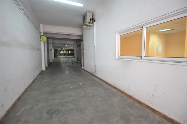 Local en venta Hospitalet del Llobregat — 5