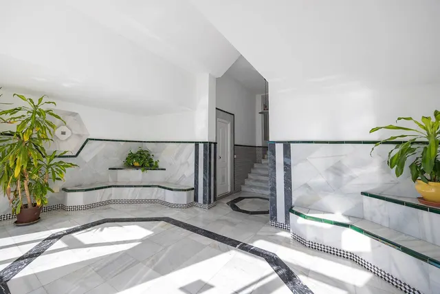 Estudio 64m² en venta - Centro — 25