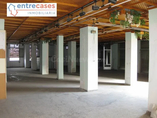 LOCAL COMERCIAL SAGUNTO AMPLIO — 2