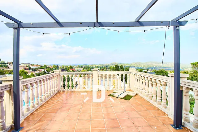 Espectacular chalet independiente con piscina, barbacoa y vistas panorámicas en Urbanización Altury (Turís) — 32