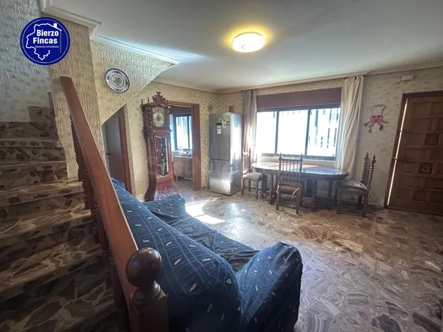 Se vende casa en villaverde de los cestos — 2