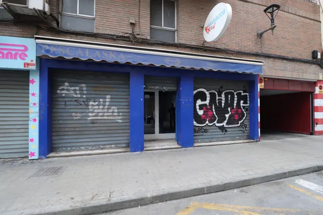 impresionante local comercial en Alicante de 500m2 — 2