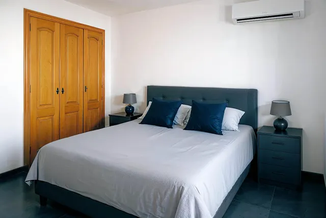 PRECIOSO APARTAMENTO CON AMPLIA TERRAZA Y LICENCIA TURÍSTICA EN PRIMERA LÍNEA DE PLAYA !! — 16