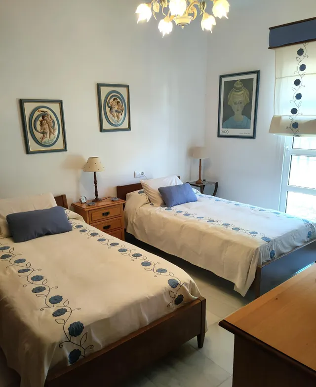 Fantástico chalet en Costa de Sancti Petri, a solo 350 metros del mar. — 25