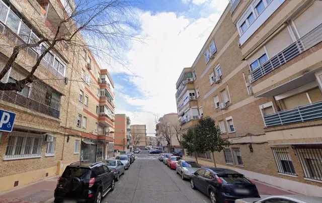 Venta de piso en Parla - Madrid - alquilado — 3