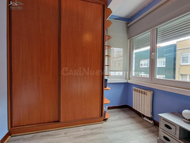 Piso en venta en Los Mallos, A Coruña - Oportunidad única - foto 5