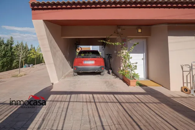 Casa 5 habitaciones 220m² en venta - Urb. el arenal — 50