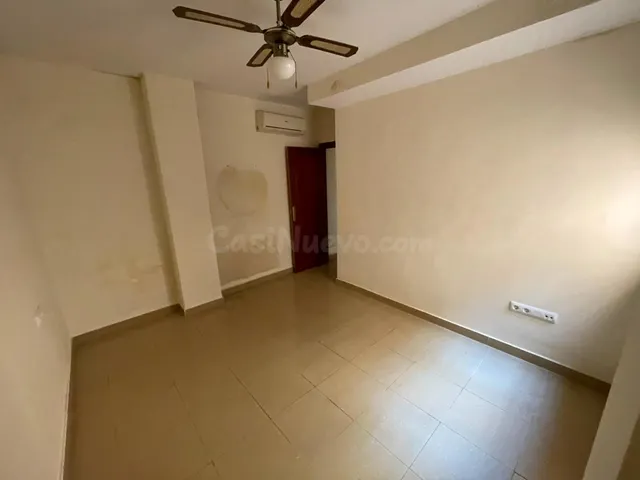 Venta de casa en Camas (Sevilla) - foto 2