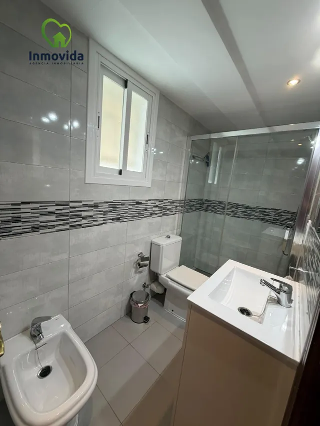 Impecable Ático en Córdoba - Levante, Ideal para Entrar a Vivir — 17
