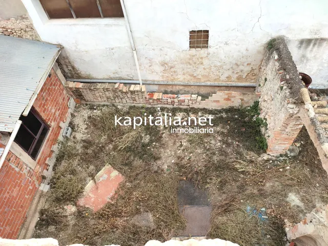 CASA A LA VENTA EN PUEBLO PEQUEÑO Y TRANQUILO LLAMADO ALFAFARA — 18