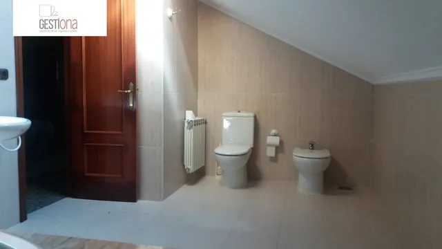 EXCLUSIVIDAD Y TRANQUILIDAD A UN PASO DE LA PLAYA.ARNUERO — 47