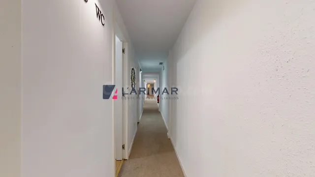 Hostal en pleno funcionamiento en el centro de Alicante | licencia turística | rentabilidad 10%-14% — 5