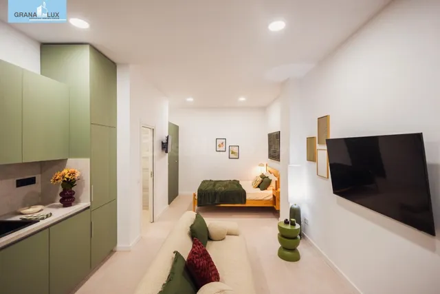 Tu refugio de diseño en el corazón de Granada: Estilo, practicidad y comodidad a pie de calle. — 2