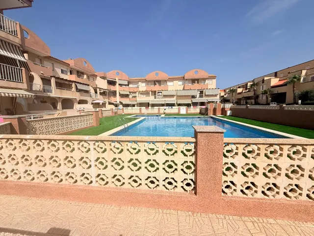 Apartamento en Urbanización Albatros – Km 4 de La Manga del Mar Menor — 25