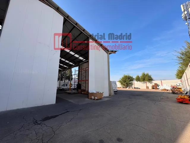 AMPLIA NAVE INDUSTRIAL DE 2.026 m2 EN ALQUILER EN POLÍGONO FINANZAUTO – ARGANDA DEL REY — 16
