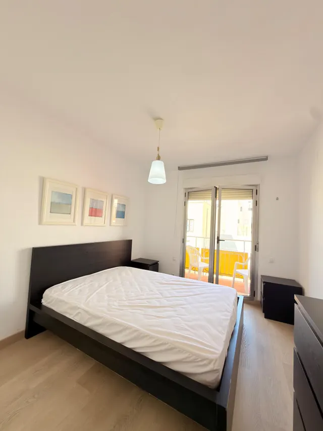 Amplia vivienda reformada Centro de Alicante. Alquiler Temporal — 29