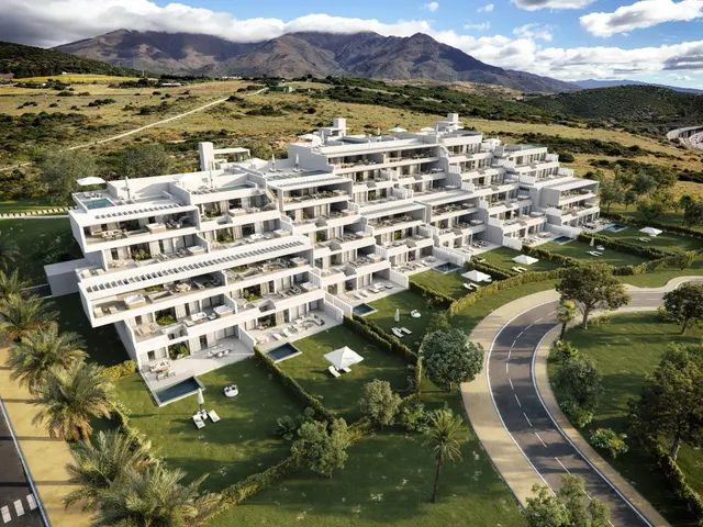 Ático de 3 dormitorios y 3 baños. Casares - foto 3