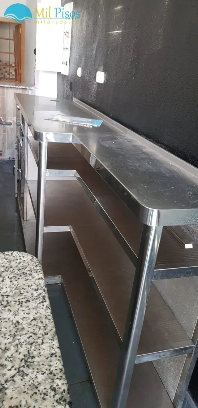 Bar en Benidorm con terraza — 8
