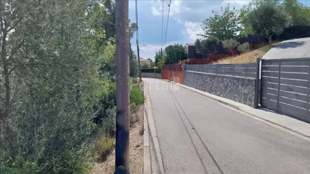 SE VENDE TERRENO URBANO EN VILADECAVALLS — 5