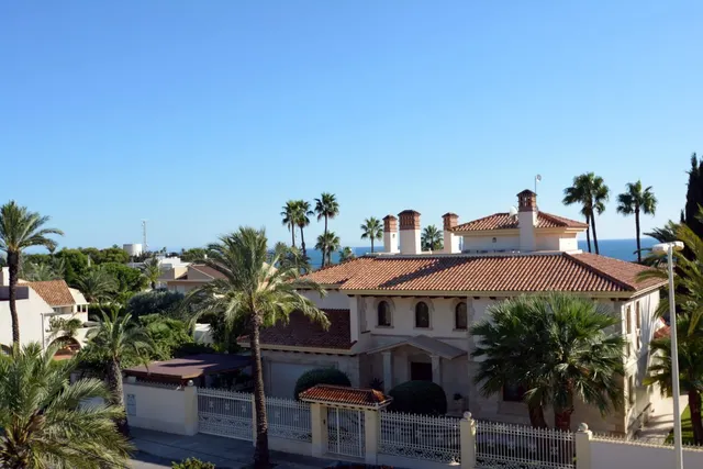 Villa 9 habitaciones 511m² en venta - Cabo Roig — 32