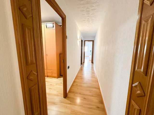 Piso amplio de 4 habitaciones EN TERRASSA!!! — 9
