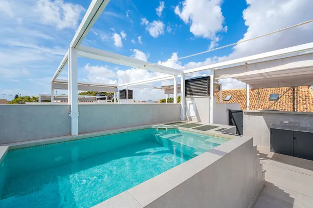 Casa 3 habitaciones en venta - Zona Pueblo — 10