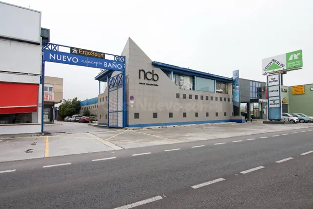 Nave industrial 4000m² en venta - Pulianas