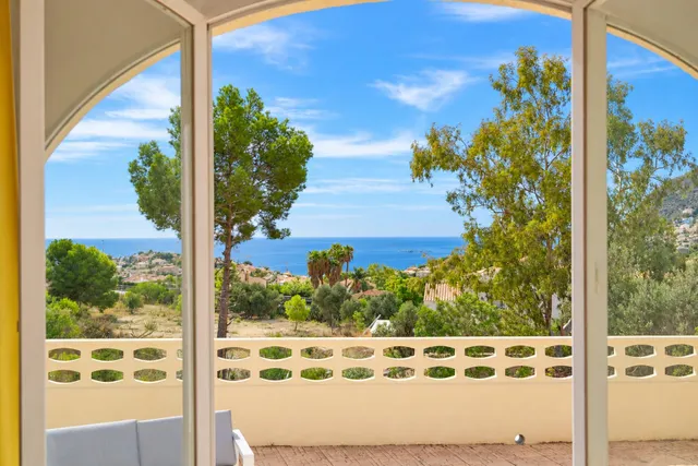 Villa con piscina, orientación sur y vistas al mar y montaña en Calpe — 6