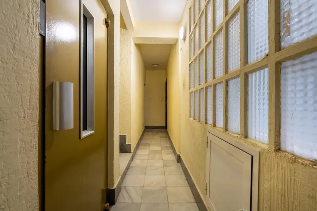Vivienda en el centro de Almería para reformar. — 15