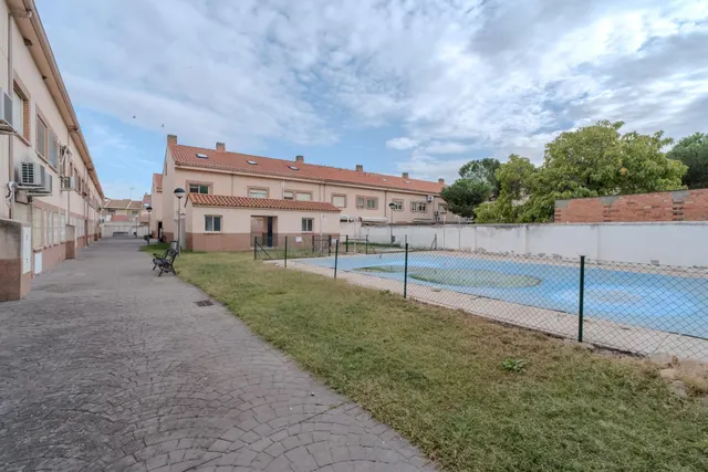 Fantástico dúplex en venta en Valdetorres de Jarama — 27