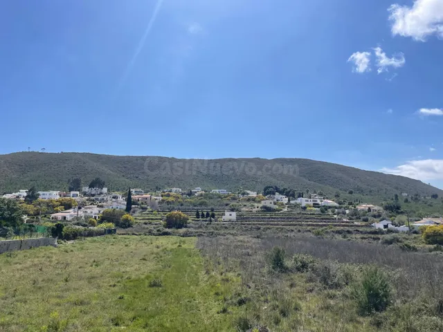 Terreno en Jávea en zona residencial | 2.143 m2 con gran pot - foto 4