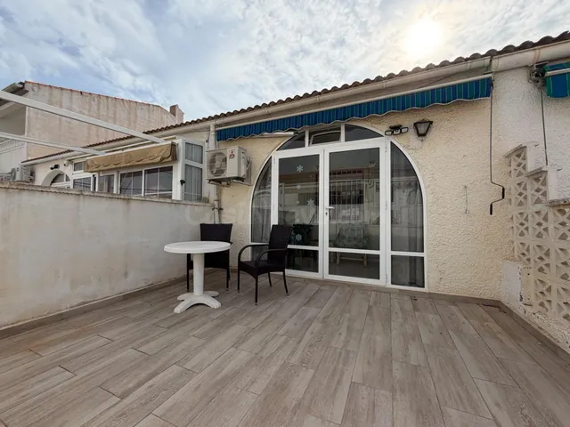 Fabuloso bungalow en planta baja, ideal para parejas — 5