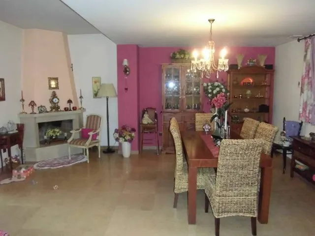 CHALET INDEPENDIENTE EN VENTA EN URB. LA ALCAYNA, AMPLIO, LUMINOSO Y EN PERFECTO ESTADO — 5