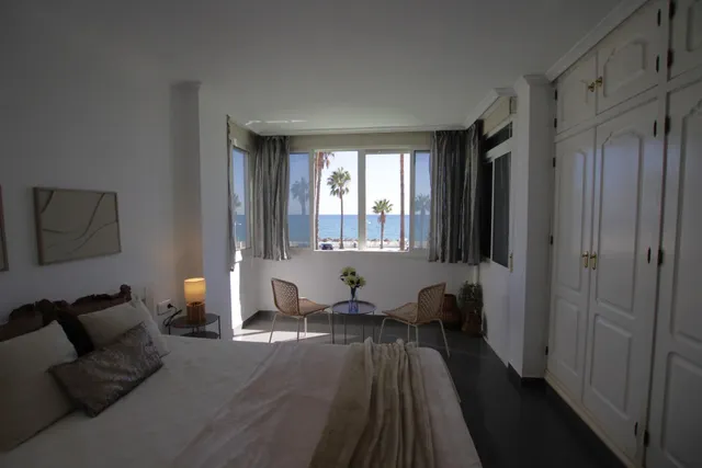 Vivienda en Benalmádena Costa a 50 metros de la playa, con vistas al mar — 27