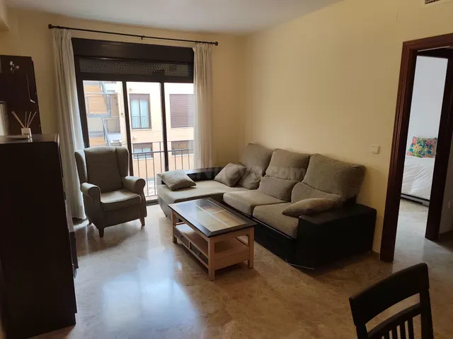 Bonito apartamento junto a Plaza de las Tendillas con plaza  - foto 3