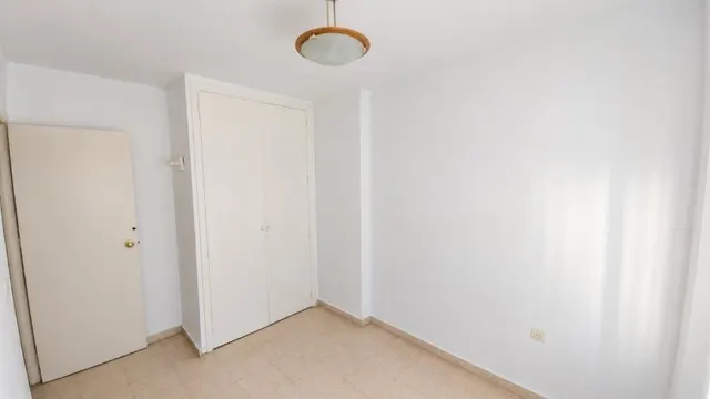 TU NUEVO HOGAR: 3 DORMITORIOS, GRAN TERRAZA Y GARAJE EN RECINTO CERRADO — 7