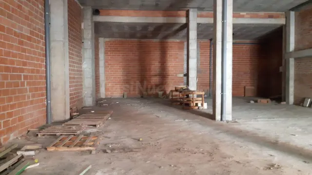 Local comercial 286m² en venta - Puerto de castellon - foto 2